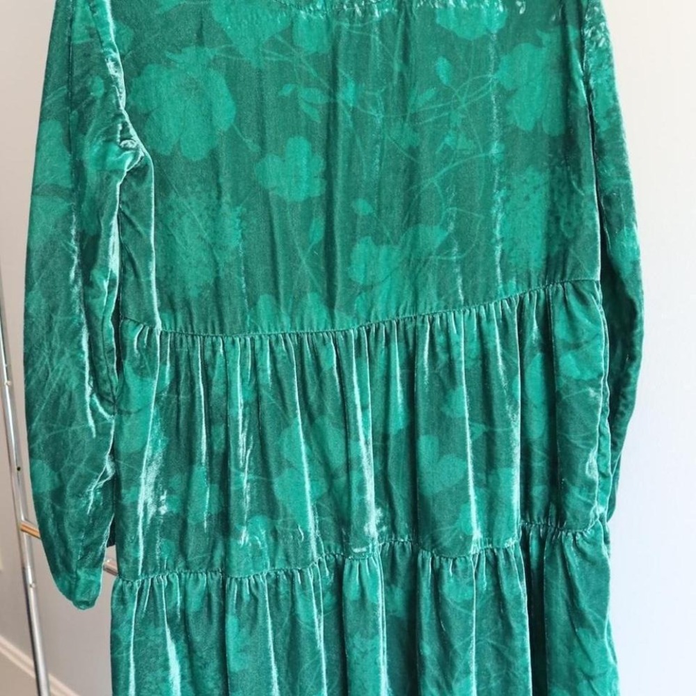 Green velvet Anthropologie‎ Maeve dress #greenvelvet with buttons - Picture 5 of 7